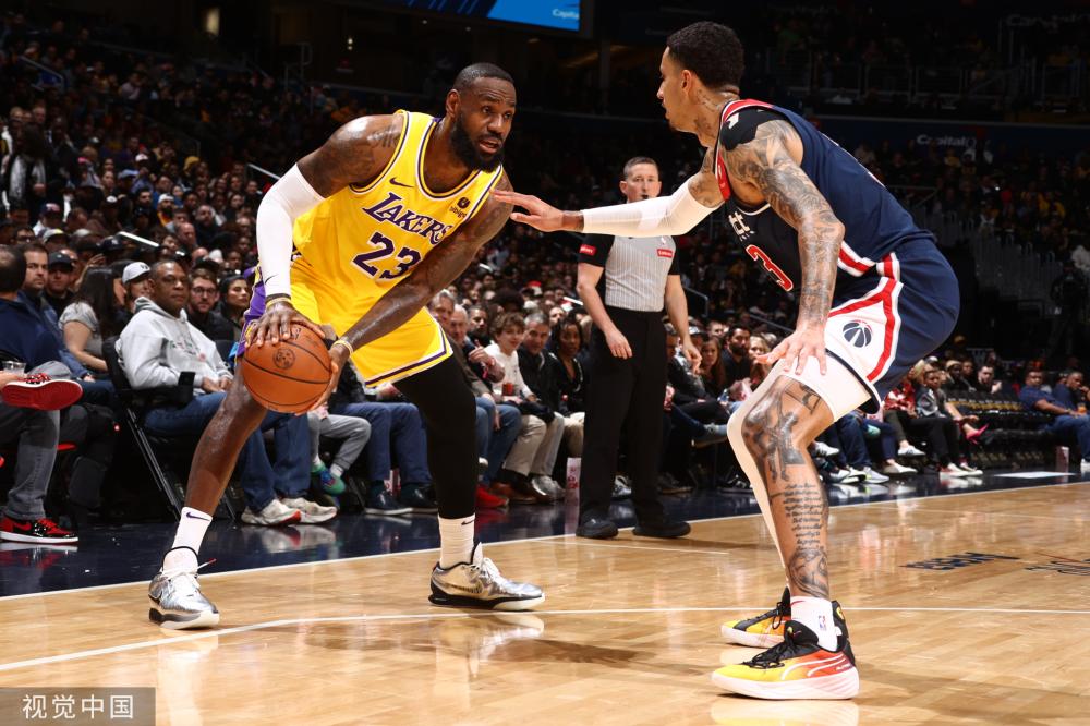 球赛场上 球赛场上