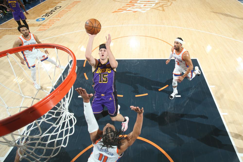 场表现稳定 场表现稳定