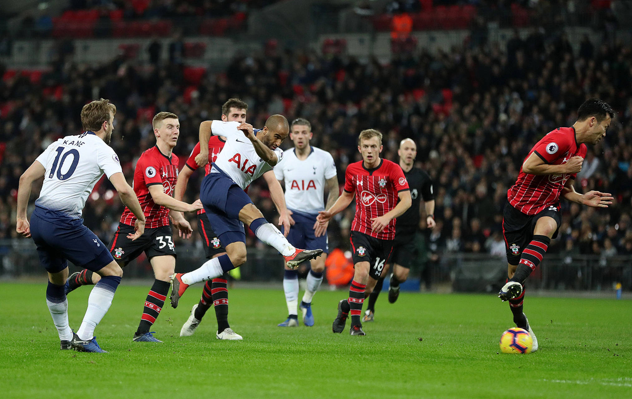 赛季中表现 赛季中表现