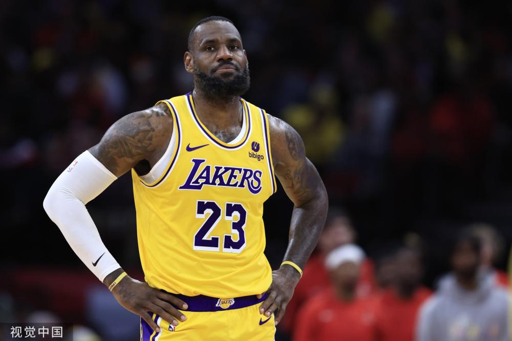 波普必须在 波普必须在